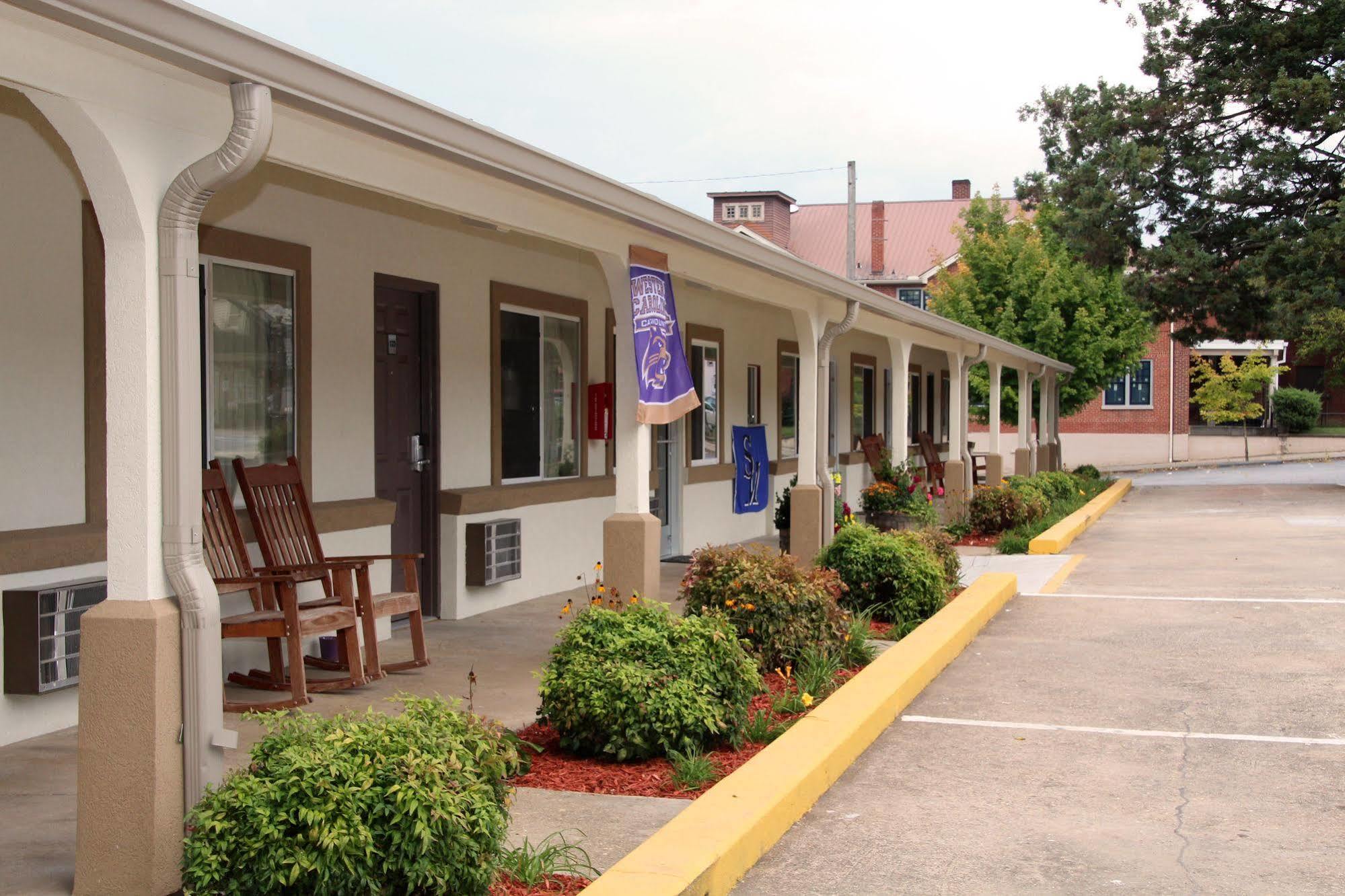 Blue Ridge Inn Sylva Zewnętrze zdjęcie